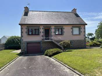 Vente maison 8 pièces Saint-Hervé 22