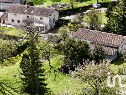 Vente maison 9 pièces Saint-hilaire 16