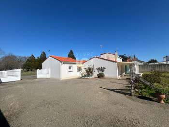 Vente Maison 2 chambresSaint-Hilaire-de-Chaléons