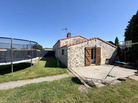 Vente maison 3 pièces Saint-Hilaire-de-Chaléons 44