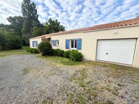 Vente maison 4 pièces Saint-Hilaire-de-Chaléons 44