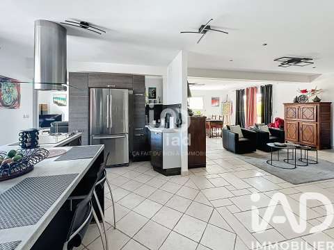 Vente maison 8 pièces Saint-Hilaire-de-Clisson 44