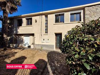 Vente maison 9 pièces Saint-Hilaire-de-Clisson 44