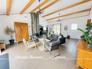 Vente maison 9 pièces