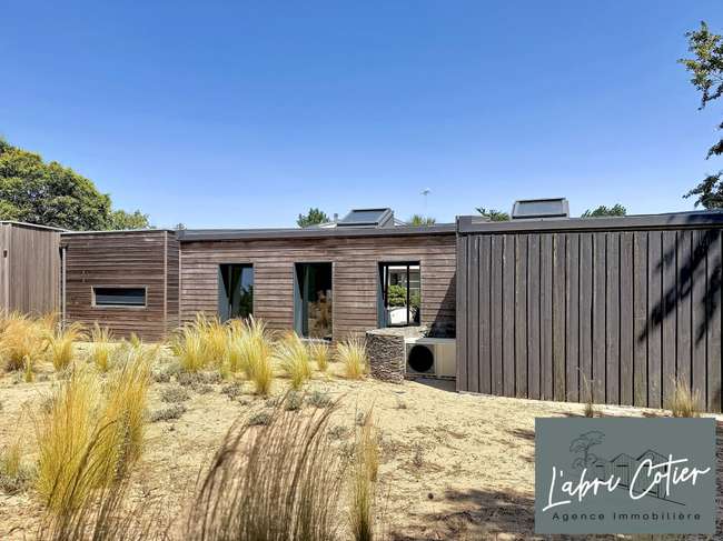 Maison 6 pièces 249 m² · à Saint-Hilaire-de-Riez · 249 m² · 1 377 000 €