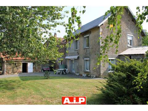 Vente maison 5 pièces Saint-Hilaire-de-Voust 85