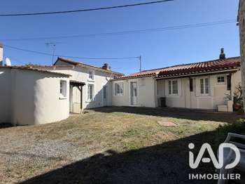 Vente maison 5 pièces Saint-Hilaire-de-Voust 85