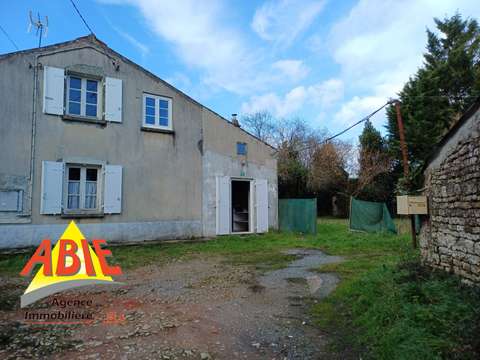 Vente maison 3 pièces Saint-Hilaire-des-Loges 85