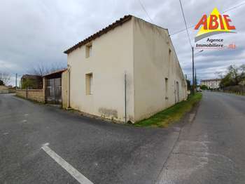 Vente maison 4 pièces Saint-Hilaire-des-Loges 85