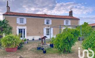 Photo Vente maison Saint-Hilaire-des-Loges