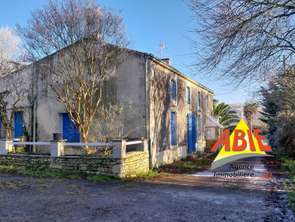 Vente Maison 5 chambresSaint-Hilaire-des-Loges