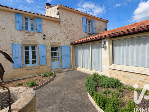 Vente maison 7 pièces Saint-Hilaire-des-Loges 85