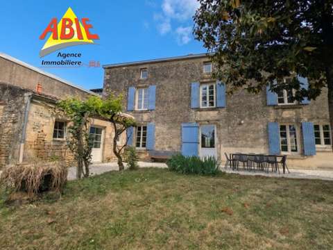 Vente maison 8 pièces