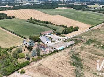 Vente maison 20 pièces Saint-Hilaire-du-Bois 17