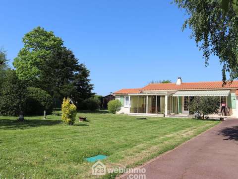 Vente maison 6 pièces Saint-Hilaire-la-Forêt 85