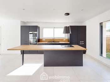 Vente maison 6 pièces Saint-Hilaire-la-Forêt 85