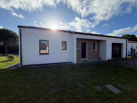 Vente maison 5 pièces Saint-Hilaire-la-Forêt 85