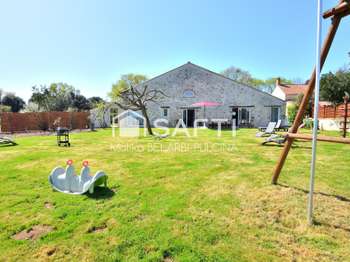 Vente Maison 10 chambresSaint-Hilaire-la-Forêt
