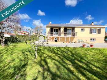 Vente maison 5 pièces Saint-Hilaire-la-Forêt 85