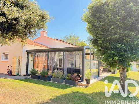 Vente maison 4 pièces Saint-Hilaire-la-Forêt 85