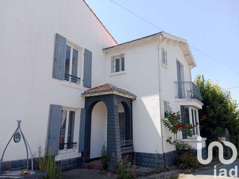 Vente maison 6 pièces Saint-Hilaire-la-Palud 79