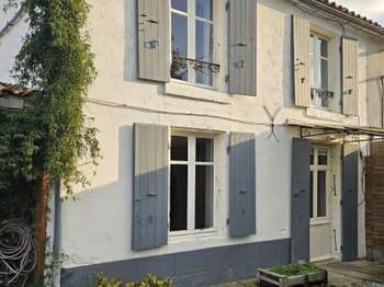 Vente maison 7 pièces Saint-Hilaire-la-Palud 79