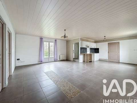 Vente maison 4 pièces Saint-Hilaire-la-Palud 79