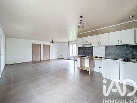 Vente maison 4 pièces Saint-Hilaire-la-Palud 79