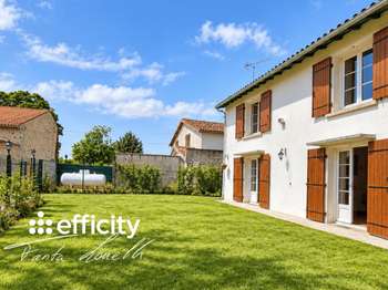 Vente maison 5 pièces Saint-Hilaire-la-Palud 79