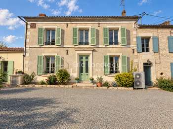 Vente Maison 5 chambresSaint-Hilaire-la-Palud