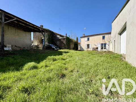 Vente maison 4 pièces Saint-Hilaire-le-Vouhis 85