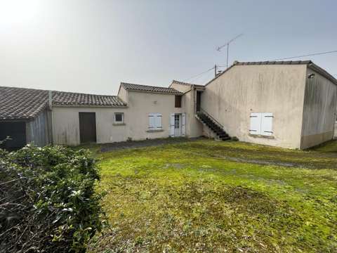 Vente maison 5 pièces Saint-Hilaire-le-Vouhis 85