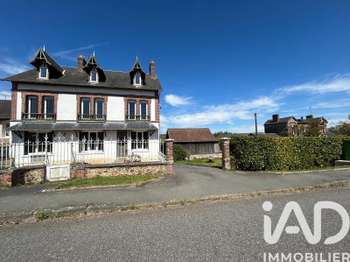 Vente maison 8 pièces Saint-Hilaire-sur-Risle 61