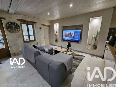 Vente maison 4 pièces Saint-Hippolyte 17