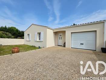Vente maison 4 pièces Saint-Hippolyte 17