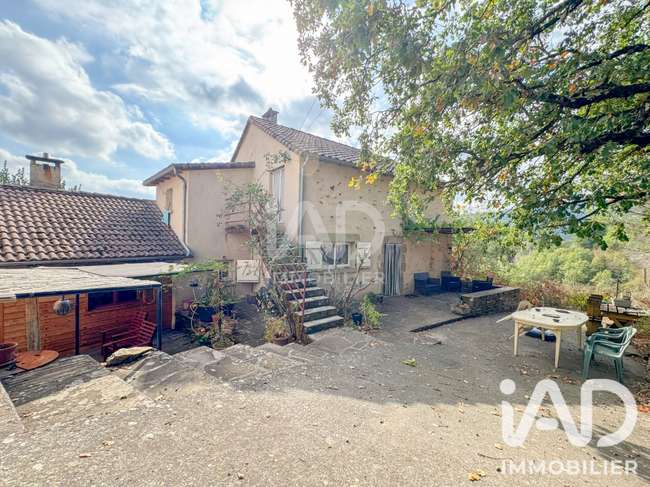 Maison 6 pièces 134 m² · à Saint-Izaire · 134 m² · 228 000 €