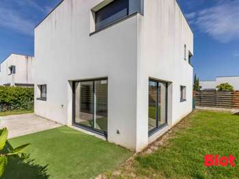 Vente maison 5 pièces Saint-Jacques-de-la-Lande 35