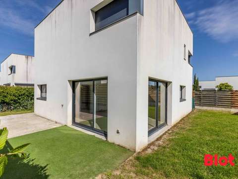 Vente maison 5 pièces Saint-Jacques-de-la-Lande 35