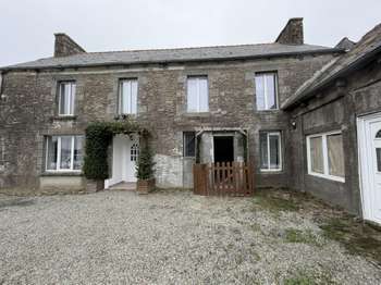 Vente Maison 5 chambresSaint-Jacut-du-Mené