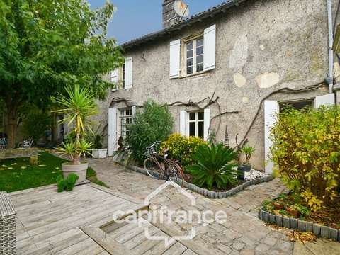 Vente maison 7 pièces Saint-Jean-d'Angély 17