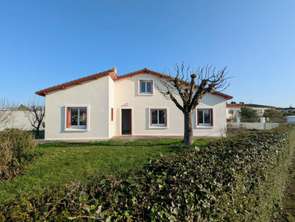 Vente Maison 4 chambresSaint-Jean-d'Angély