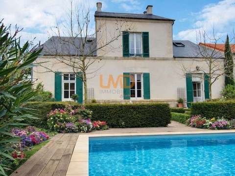 Vente maison 6 pièces Saint-Jean-d'Angély 17