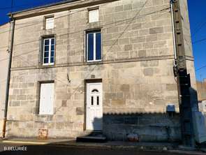 Vente Maison 2 chambresSaint-Jean-d'Angély