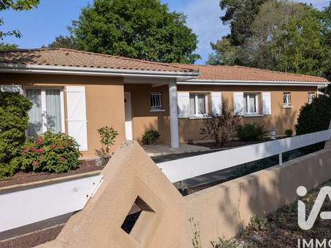 Vente maison 6 pièces Saint-Jean-d'Illac 33