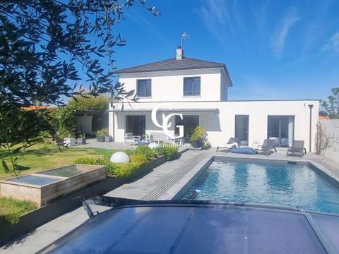 Vente maison 7 pièces Saint-Jean-de-Boiseau 44