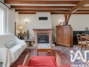 Vente Maison 6 piècesSaint-Jean-de-la-Ruelle