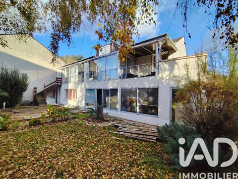 Vente maison 6 pièces Saint-Jean-de-la-Ruelle 45