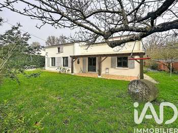 Vente Maison 4 chambresSaint-Jean-de-Liversay