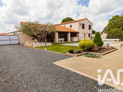 Vente maison 4 pièces Saint-Jean-de-Liversay 17