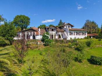 Vente maison 12 pièces Saint-Jean-de-Luz 64